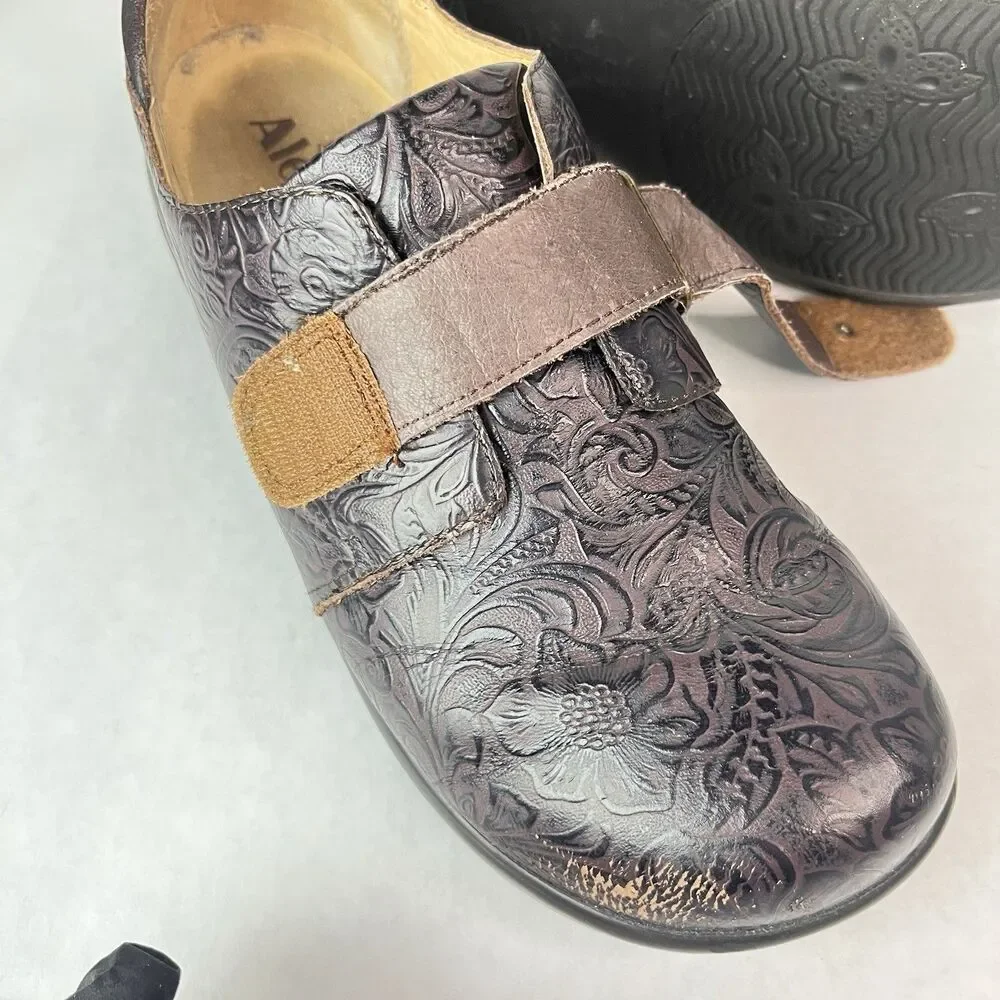 Alegria JOL-422 Professional Clogs Womens 40 US 9 Brown Embossed Leather
